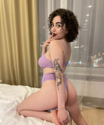 Анкета проститутки Лена - город Комарово, 18 лет, №2414